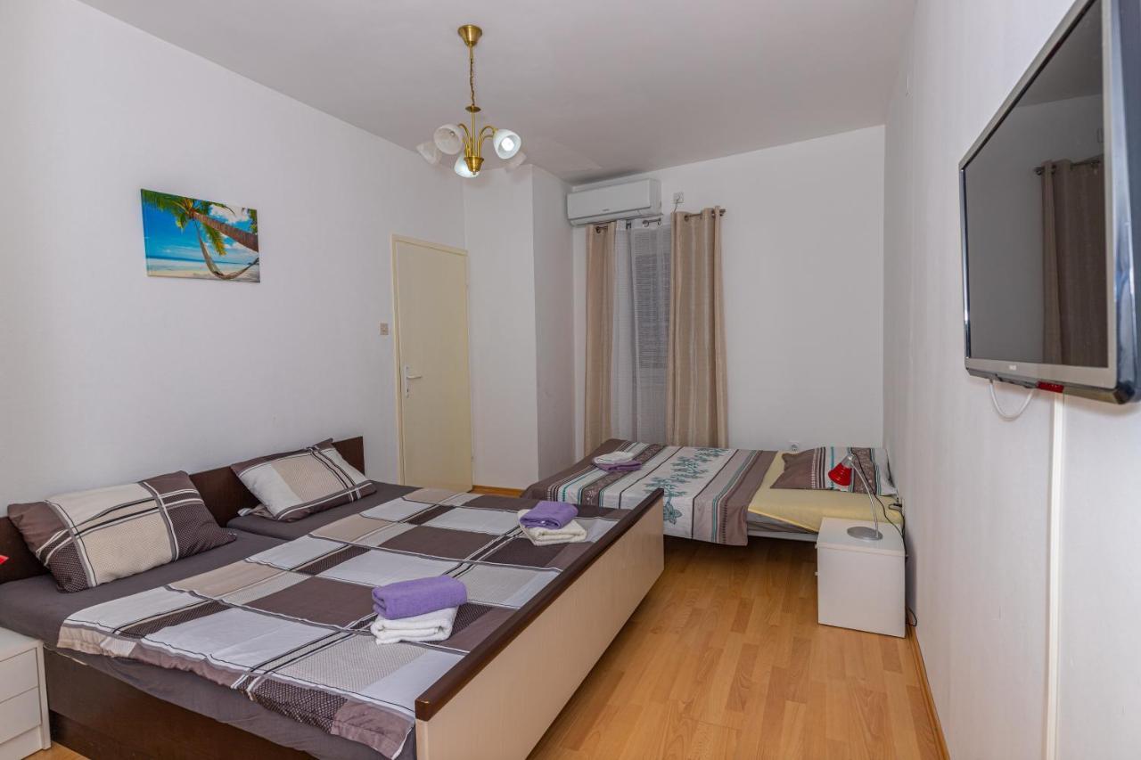 Apartmani Gabrijela 茨里克韦尼察 外观 照片